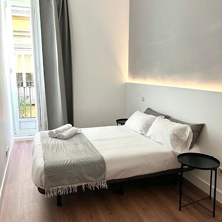 H21 Rooms มาดริด ภายนอก รูปภาพ